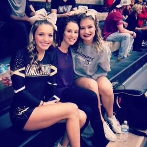 Meet your Posher, Olivia